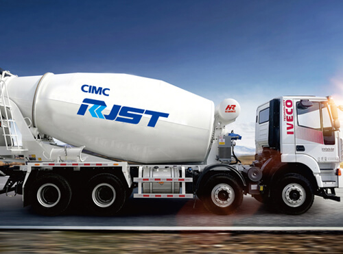 Camion malaxeur à béton